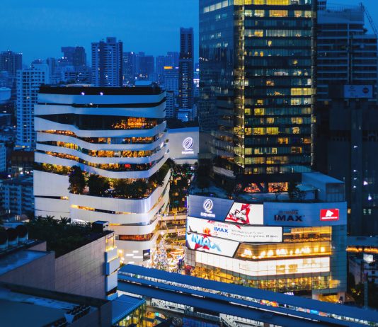 The EM District, a multi-billion baht retail project comprising 3 world-class shopping malls set around BTS Phrom Phong