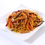 ผัดหมี่ซั่วหมูแดงเจ