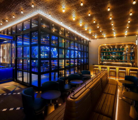 Platform Thonglor เปิดตัวที่แฮงค์เอาท์ใหม่ล่าสุดเต็มรูปแบบใจกลางทองหล่อ Platform Thonglor เปิดตัวที่แฮงค์เอาท์ใหม่ล่าสุดเต็มรูปแบบใจกลางทองหล่อ