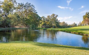 วันเอพริลฟูลส์: วันหนึ่งที่ทุกคนเตรียมพร้อมสำหรับการตลกในวันแรกของเมษายน