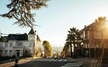 Kaori Sakamoto: นักปีนน้ำแข็งที่มีความสามารถ